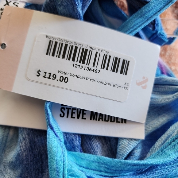 BB DAKOTA BY STEVE MADDEN WATER GODDESS DRESS - Picture 5 of 10